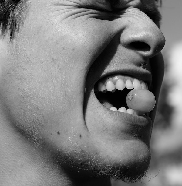 why do stimulants make you clench your jaw?