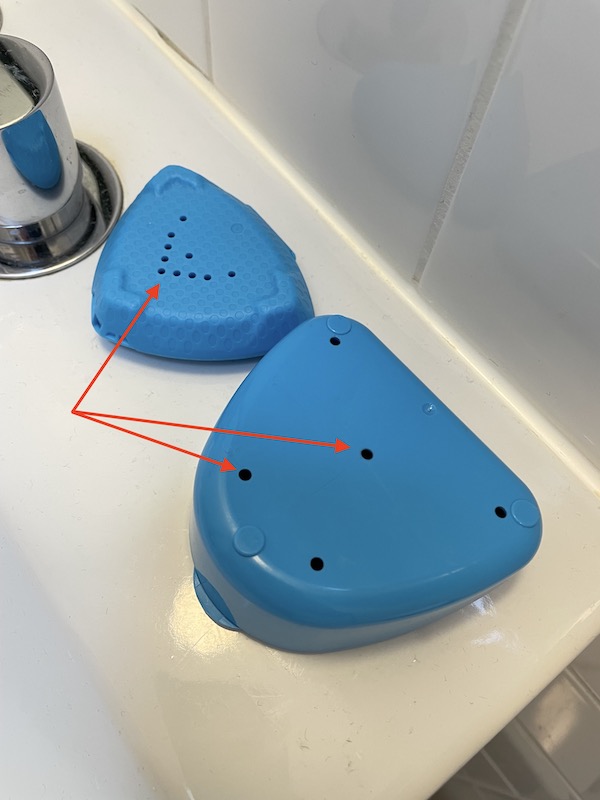 Air holes in night guard case for drying